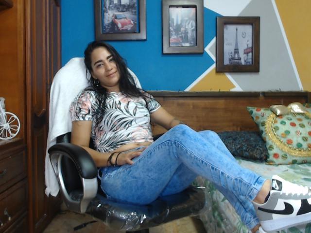 AfroditaHan - Live porn &amp; sex cam - 19202138