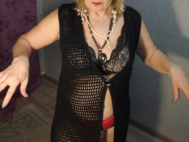 HelenaGloss - Live sex cam - 19210830