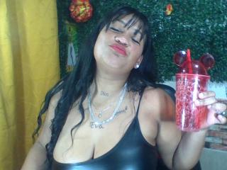 MichelleBrito - Live sex cam - 19238470