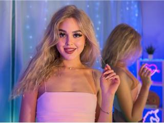 KarolinaBrooks - Live porn & sex cam - 19242358