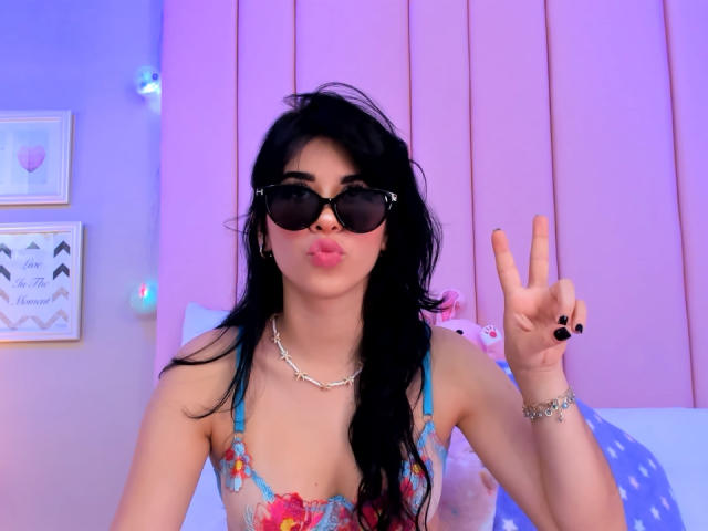 KeriAnn - Live sex cam - 19242454