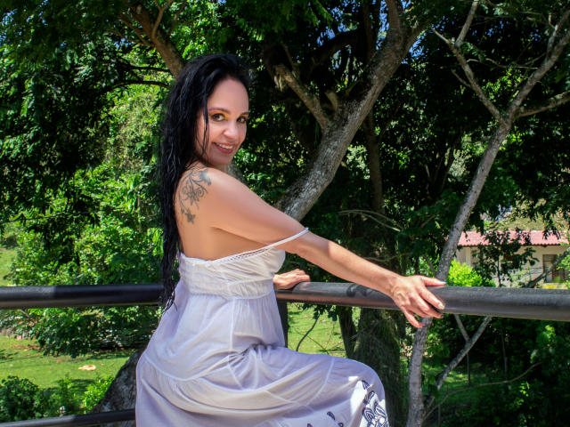 LailaCastillo - Sexe cam en vivo - 19243958