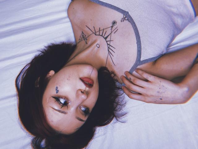 WillowLove - Live Sex Cam - 19244630