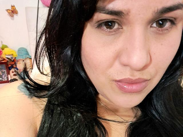 VivianaThomson - Live sex cam - 19245678