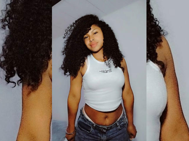 EmmaRiicco - Live sex cam - 19246162