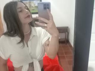 AtheneaRossi - Live sex cam - 19248986