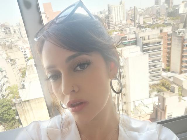 JaneRoa - פורנו בשידור חי ומצלמת סקס - 19249618