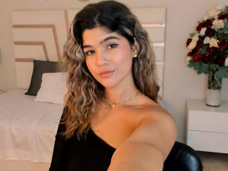 ScarlettZhen - Live porn & sex cam - 19258118