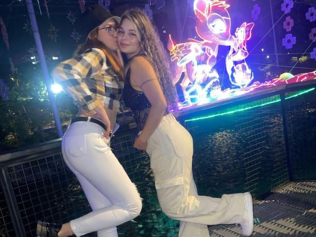 KimMillerAndSusani - Live sex cam - 19261994