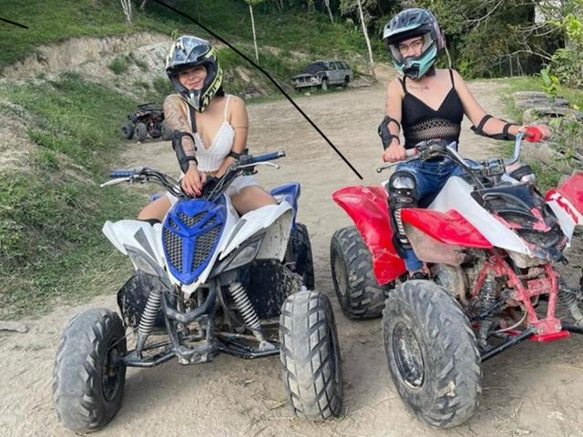 KimMillerAndSusani - Sexe cam en vivo - 19262018