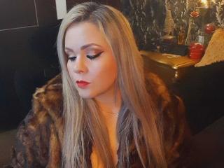 VictoriiaGray - Live porn &amp; sex cam - 19270754