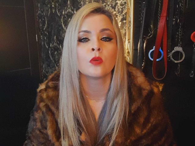VictoriiaGray - Live sex cam - 19270786