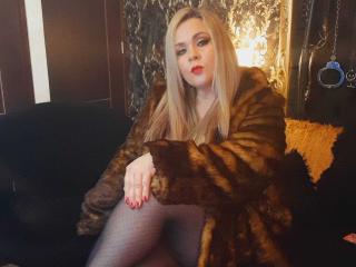 VictoriiaGray - Live porn &amp; sex cam - 19270802