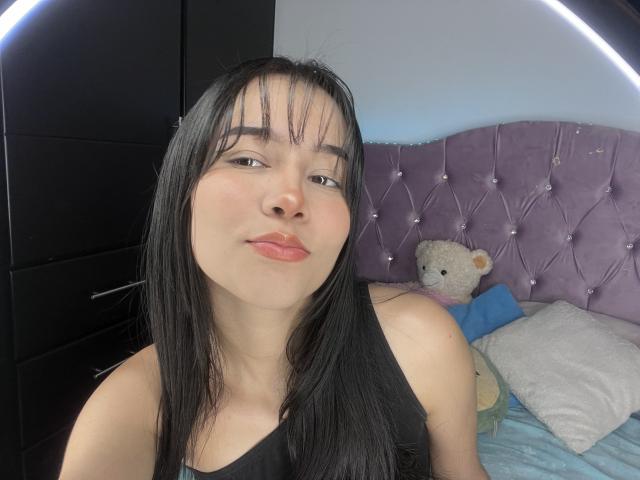 DeisyWest - Live sex cam - 19279958