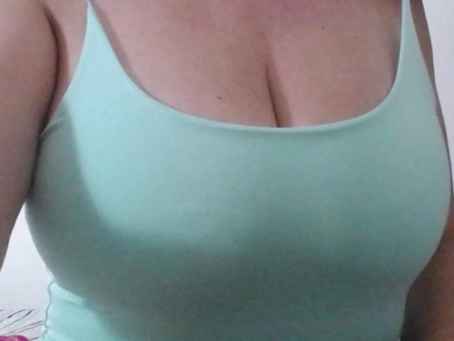 VictoriaKim - Live sex cam - 19287850