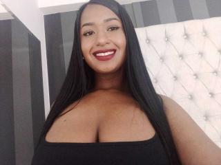 LauriyDubois - Live sex cam - 19296330