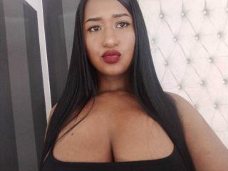 LauriyDubois - Live sexe cam - 19296334