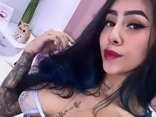 EmilieeSanchez - Live Sex Cam - 19297082