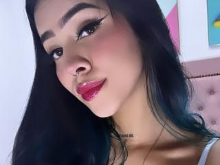 EmilieeSanchez - Sexe cam en vivo - 19297174