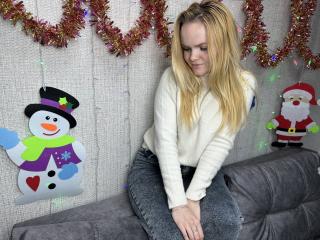 KseniaHopes - Live porn & sex cam - 19304146