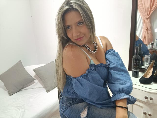 ValeriaHunter69 - Sexe cam en vivo - 19308826