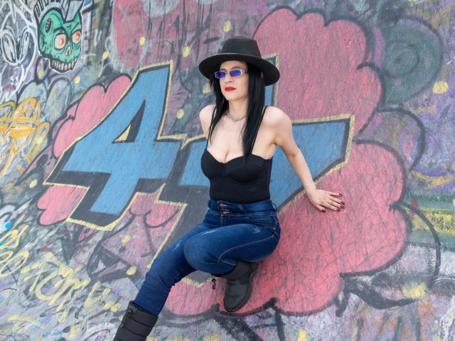 AlanaMoneth - Sexe cam en vivo - 19311882
