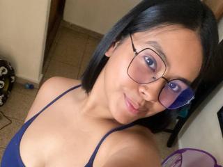 EmilySand - Live Sex Cam - 19313418