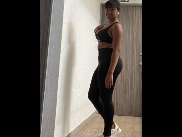 TiffanySammy - Live porn &amp; sex cam - 19314330