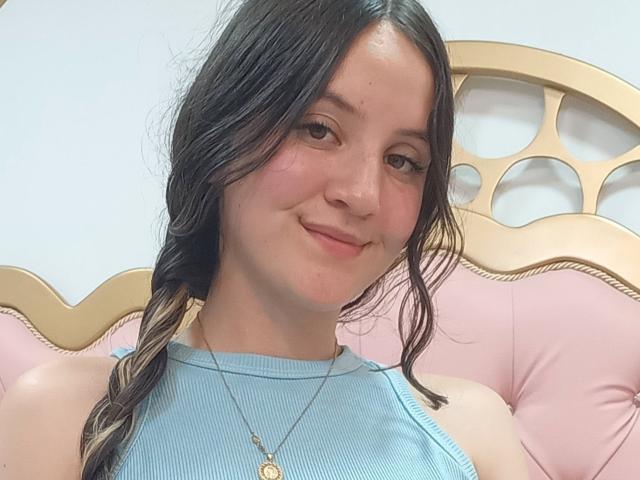 ChloeDulce - Live porn &amp; sex cam - 19321110
