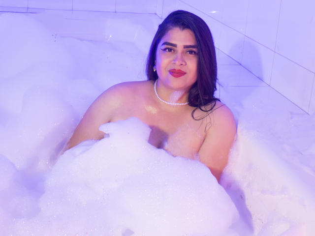 EmilyBoobss - Sexe cam en vivo - 19323286