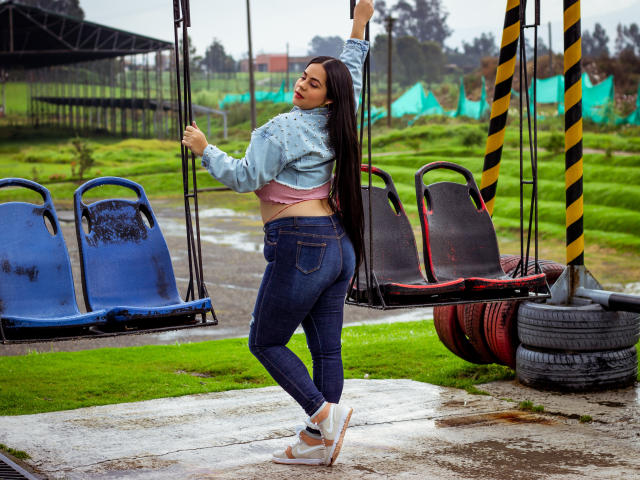 AshleyBiker - сексуальная веб-камера в реальном времени - 19324342