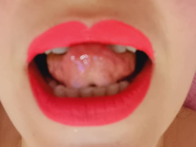 VaaleryStark - Live porn &amp; sex cam - 19331262