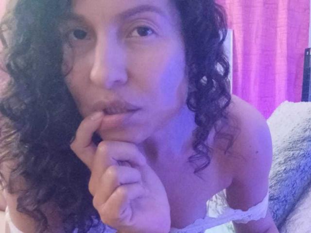 EroticSasha - Live Sex Cam - 19332894