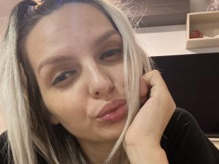 DouceAmelia - Live sexe cam - 19340798