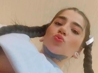 MillieLopez - Live porn & sex cam - 19347778