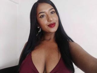 LauriyDubois - Live porn & sex cam - 19359326