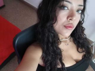 MartinaLopez - Live Sex Cam - 19365382