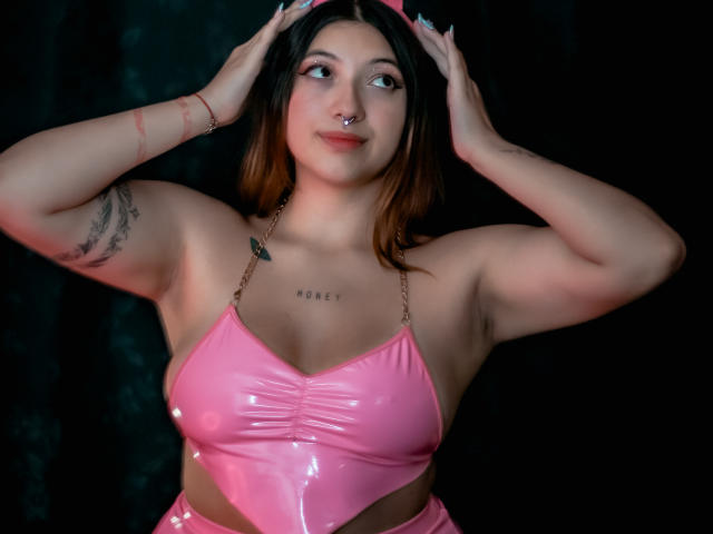 SofiOliveira - Live Sex Cam - 19369954