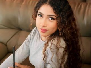 AfroditaDangelo - Live sexe cam - 19371598