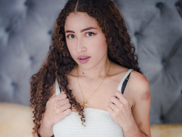 AfroditaDangelo - Sexe cam en vivo - 19371814