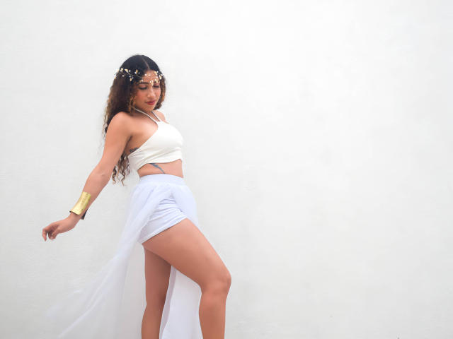 AfroditaDangelo - Live sexe cam - 19372082
