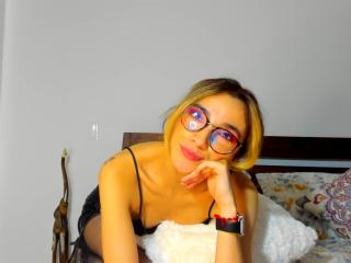 AdharaCooper - Live porn &amp; sex cam - 19372522