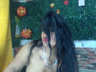 MichelleBrito - Live sex cam - 19373322