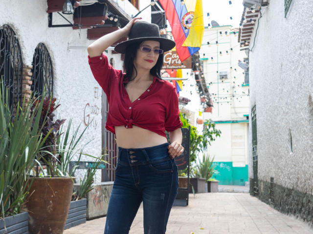 AlanaMoneth - Sexe cam en vivo - 19377290