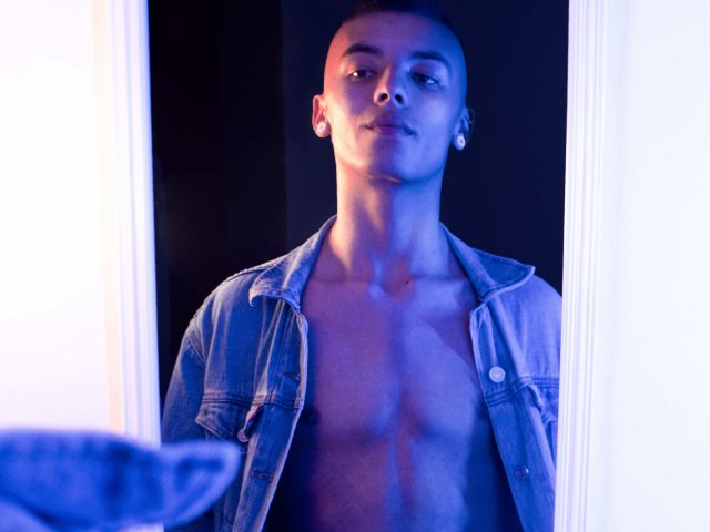 SamuelsCortez - Live sex cam - 19384462