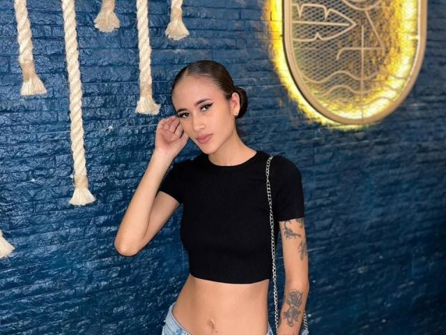 HarleyRoods - Live sexe cam - 19384938