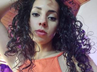 MoniqueCurlz - Live sex cam - 19385942