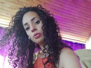 MoniqueCurlz - Live sexe cam - 19385954