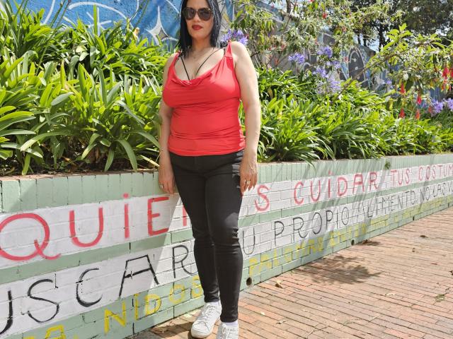 LizaRussell - פורנו בשידור חי ומצלמת סקס - 19391442