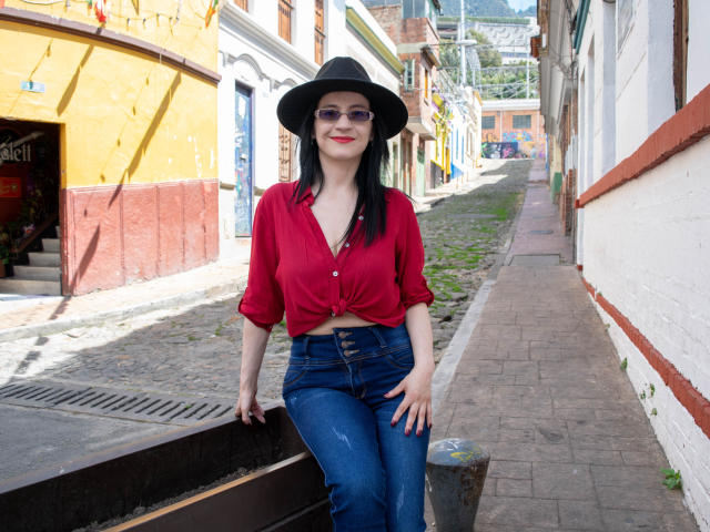 AlanaMoneth - Sexe cam en vivo - 19391822